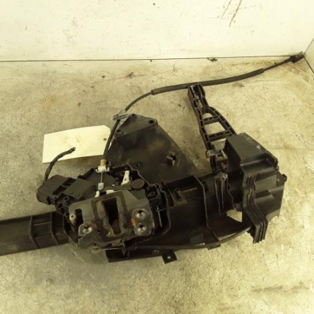 Serrure avant droit FORD C-MAX 1