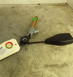 Attache ceinture avant droit RENAULT CLIO 2 Photo n°1