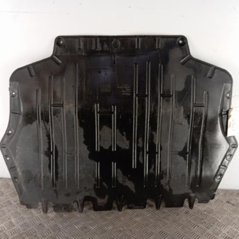 Cache sous moteur VOLKSWAGEN GOLF 5 Cache sous moteur VOLKSWAGEN GOLF 5