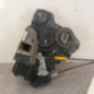 Serrure avant gauche TOYOTA AURIS 1