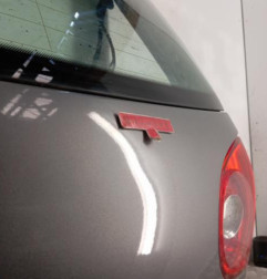 Malle/Hayon arriere VOLKSWAGEN GOLF 5 Photo n°3