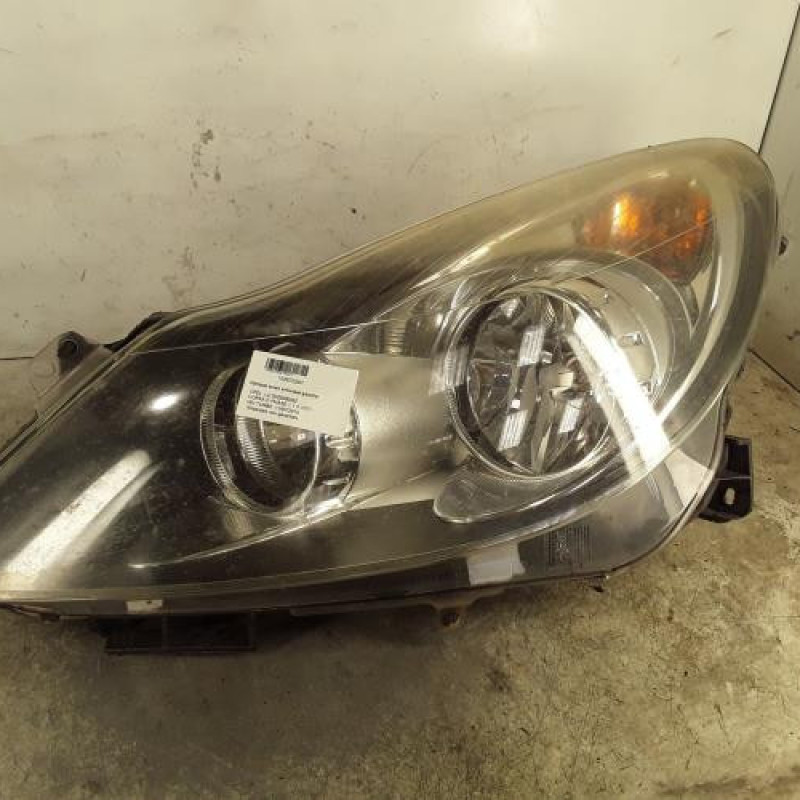 Optique avant principal gauche (feux)(phare) OPEL CORSA D