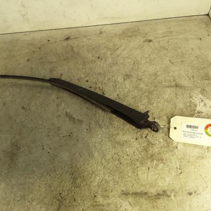 Bras essuie glace arriere SEAT IBIZA 4 Bras essuie glace arriere SEAT IBIZA 4
