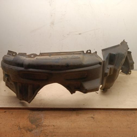 Pare boue avant gauche TOYOTA YARIS 1
