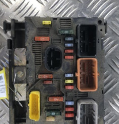 Boitier servitude moteur (BSM) CITROEN C4 PICASSO 1