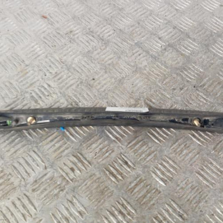 Feu arriere stop central RENAULT CLIO 2