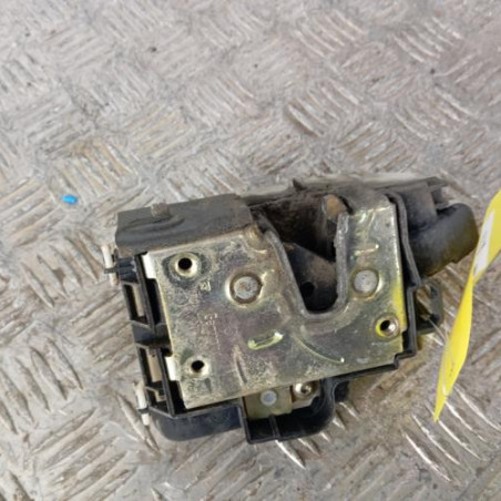 Serrure arriere droit VOLKSWAGEN GOLF 3