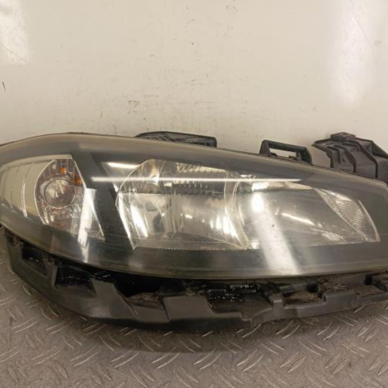 Optique avant principal droit (feux)(phare) RENAULT LAGUNA 2