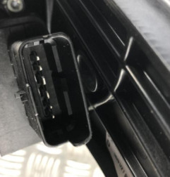 Leve vitre electrique arriere droit PEUGEOT 3008 2