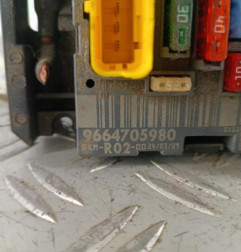 Boitier servitude moteur (BSM) PEUGEOT 407