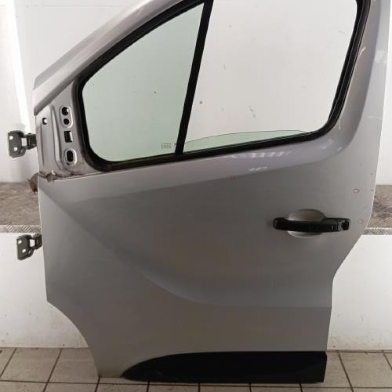 Porte avant gauche RENAULT TRAFIC 3