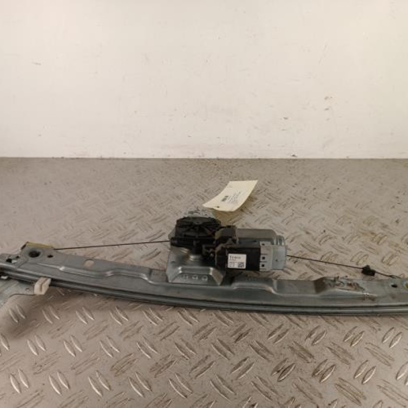 Leve vitre electrique avant gauche PEUGEOT 207