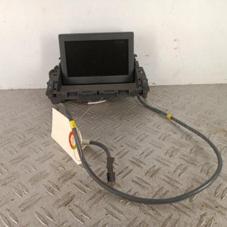 Ecran GPS PEUGEOT 3008 1