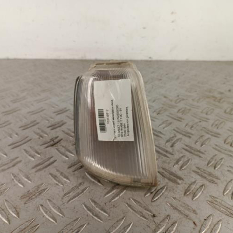 Optique avant secondaire droit (feux)(clignotant) RENAULT R19