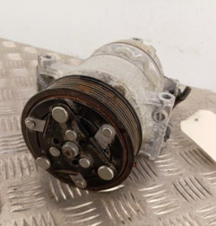 Compresseur clim RENAULT SCENIC 4 Photo n°3