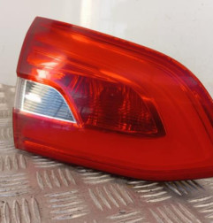 Feu arriere secondaire gauche (feux) PEUGEOT 308 2 SW