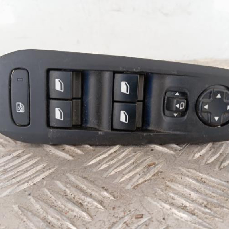 Interrupteur de leve vitre avant gauche PEUGEOT 308 2 SW