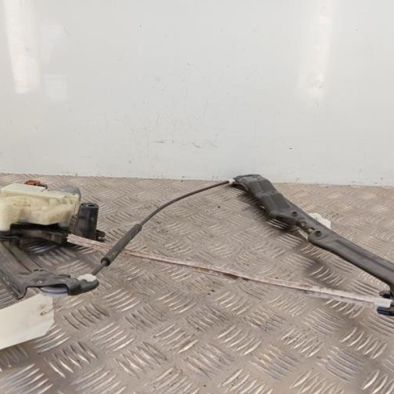 Leve vitre electrique avant gauche PEUGEOT 308 2 SW
