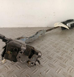 Serrure arriere droit PEUGEOT 3008 1