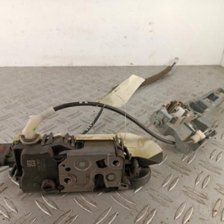 Serrure avant gauche PEUGEOT 3008 1