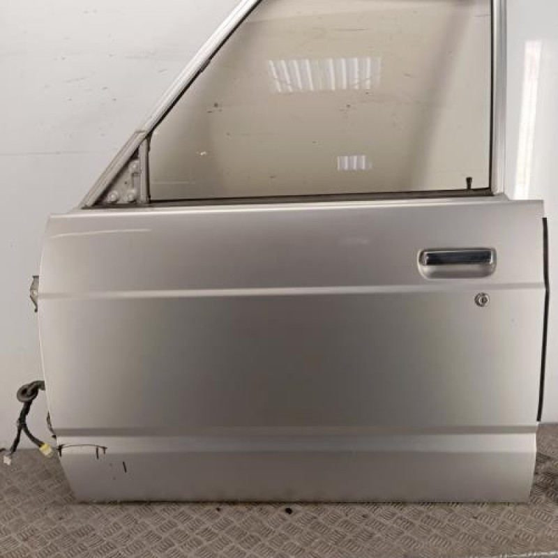 Porte avant gauche NISSAN PATROL 1