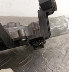 Moteur essuie glace arriere PEUGEOT 207 Photo n°3
