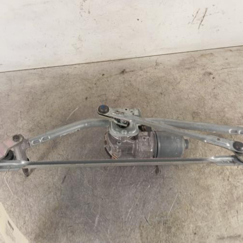 Moteur essuie glace avant VOLKSWAGEN PASSAT 7