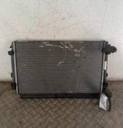 Radiateur eau VOLKSWAGEN PASSAT 7 Photo n°1