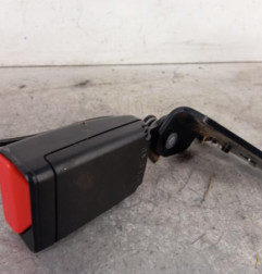 Attache ceinture arriere droit PEUGEOT 508 1 SW