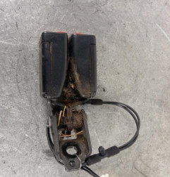 Attache ceinture arriere gauche PEUGEOT 508 1 SW Photo n°1