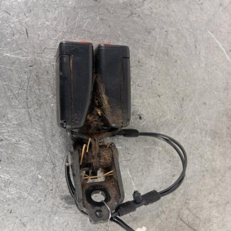 Attache ceinture arriere gauche PEUGEOT 508 1 SW Photo n°1