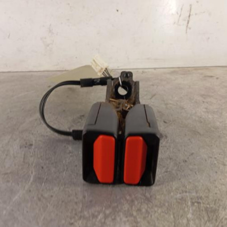 Attache ceinture arriere gauche PEUGEOT 508 1 SW