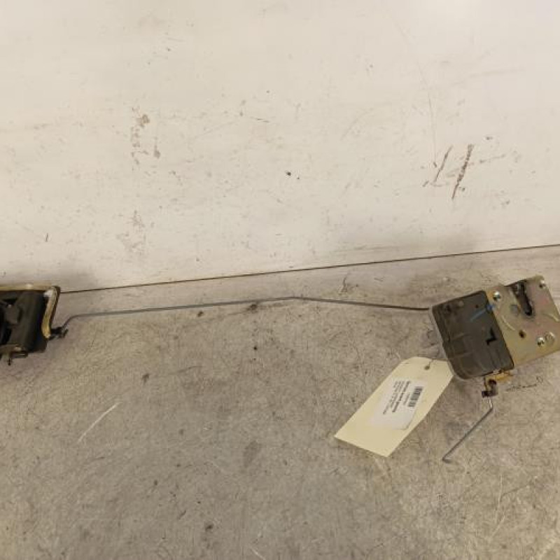 Serrure avant gauche PEUGEOT 206