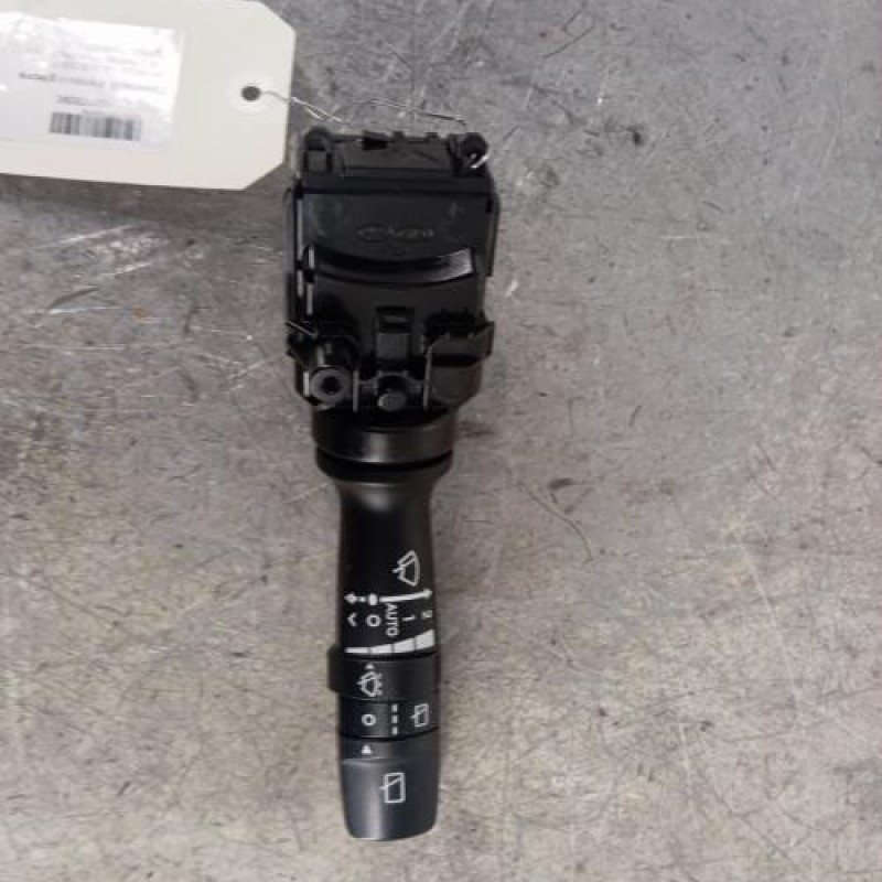 Commodo d'essuie glaces HYUNDAI I 30 2