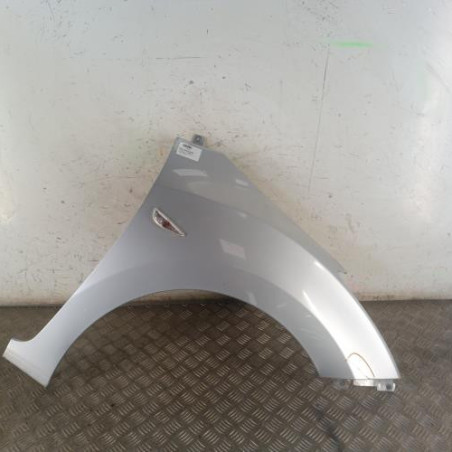 Aile avant droit HYUNDAI I 30 2 Photo n°1