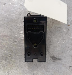 Interrupteur de leve vitre avant gauche HYUNDAI I 30 2