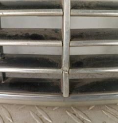 Calandre MERCEDES CLASSE E 210