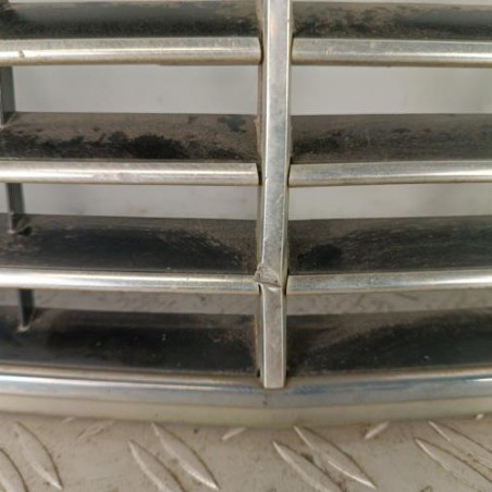 Calandre MERCEDES CLASSE E 210