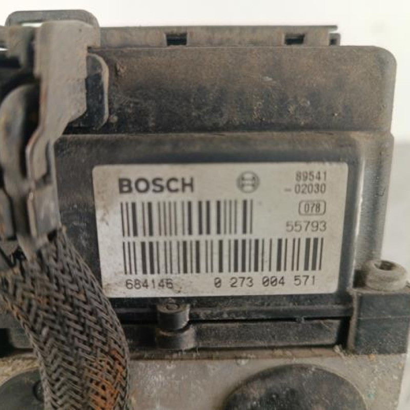 Bloc ABS (freins anti-blocage) TOYOTA COROLLA 10 Bloc ABS (freins anti-blocage) TOYOTA COROLLA 10