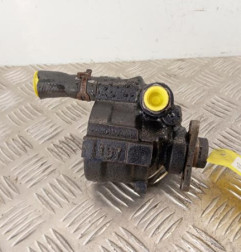 Pompe de direction RENAULT KANGOO 1 Photo n°4