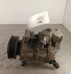 Compresseur clim AUDI A4 3 Photo n°1