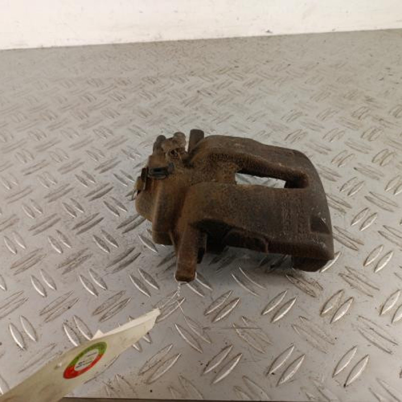 Etrier avant gauche (freinage) PEUGEOT BIPPER Etrier avant gauche (freinage) PEUGEOT BIPPER