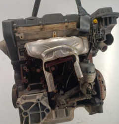 Moteur PEUGEOT 206 Photo n°3