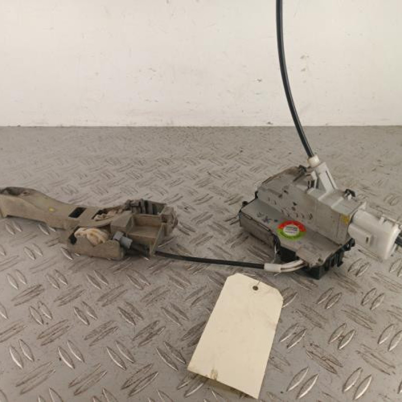 Serrure arriere droit PEUGEOT 407 Serrure arriere droit PEUGEOT 407