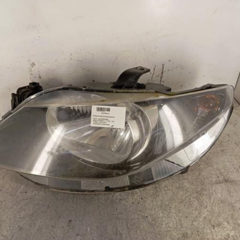 Optique avant principal gauche (feux)(phare) SEAT IBIZA 4
