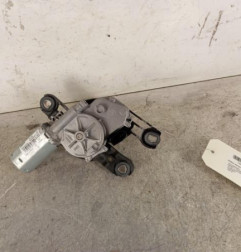 Moteur essuie glace arriere VOLKSWAGEN PASSAT 7 Photo n°1