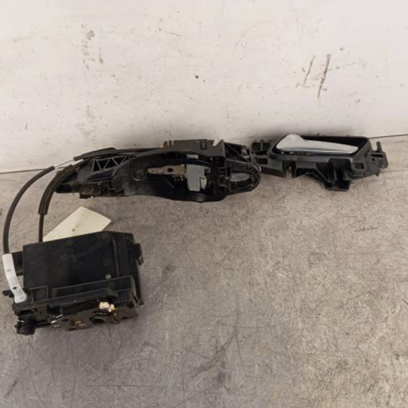 Serrure arriere gauche PEUGEOT 308 2 Serrure arriere gauche PEUGEOT 308 2