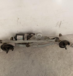Moteur essuie glace avant NISSAN JUKE 1