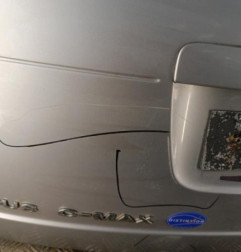 Malle/Hayon arriere FORD C-MAX 1