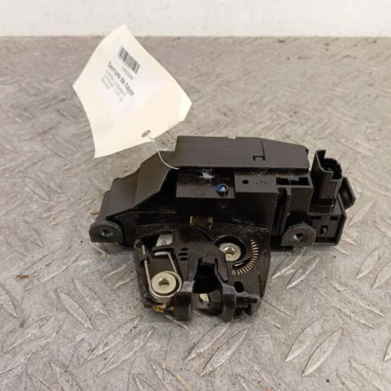 Serrure de hayon CITROEN C3 3 Serrure de hayon CITROEN C3 3